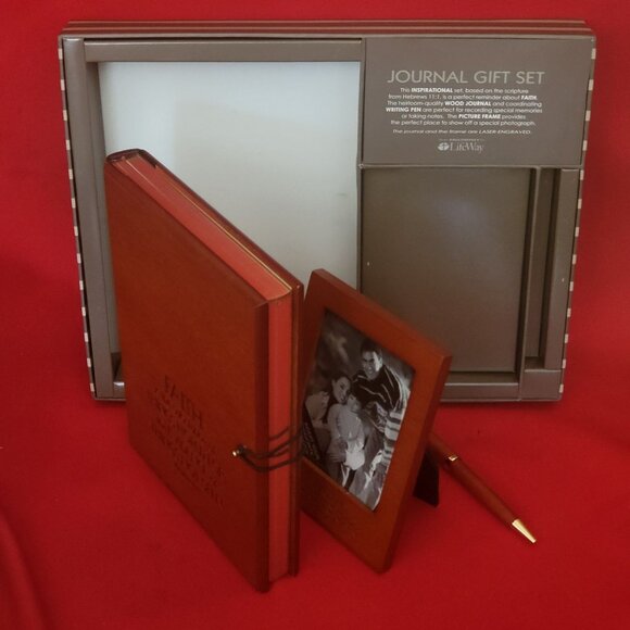 Lifeway Oak Journal Gift Set - Picture 8 of 13